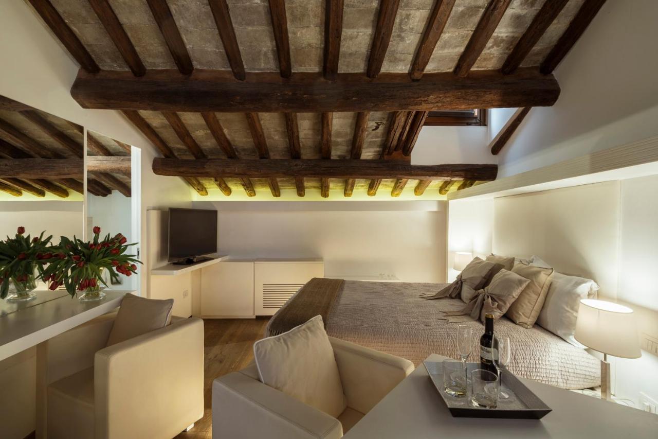 Gigli D'Oro Suite Rome Exterior photo